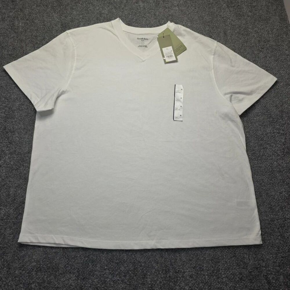 Goodfellow & Co Men’s Every Wear White V-Neck T-Shirt Size XL